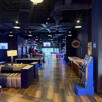 The Cove Bar And Arcade - Bars Near Me - Las Vegas, Nevada The Cove Bar And Arcade - Bars Near Me - Las Vegas, Nevada