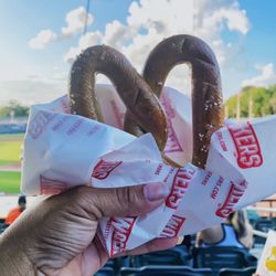 The pretzel