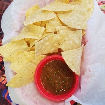Mr Tako - Chips and homemade salsa - Tacos Near Me - McKinney, Texas Mr Tako - Chips and homemade salsa - Tacos Near Me - McKinney, Texas