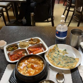 Da Rae BBQ Restaurant - Seafood Beef Tofu Soup - Korean Near Me - Fullerton, California Da Rae BBQ Restaurant - Seafood Beef Tofu Soup - Korean Near Me - Fullerton, California
