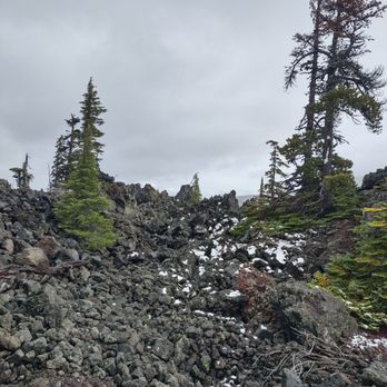 Dee Wright Observatory - Dee Wright Observatory - Observatories Near Me - McKenzie Bridge, Oregon