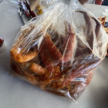 Boxing Crab - Queen of Da Sea - Seafood Near Me - San Diego, California