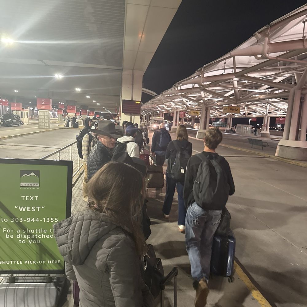 Canopy Airport Parking - 45 guest waiting!! This place is. Waste of money it's better to go with the other companies - Parking Near Me - Commerce City, Colorado