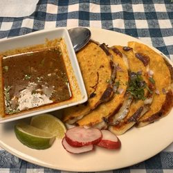 J'angelas Restaurant - Birria