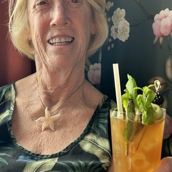 Restaurant Claudine - Me and my Pimm's - French Near Me - San Antonio, Texas Restaurant Claudine - Me and my Pimm's - French Near Me - San Antonio, Texas