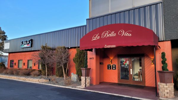 La Bella Vita Ristorante Italiano by null