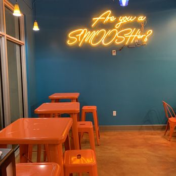 Smoosh Cookies - I guess I am a SMOOSHer now!  Dining area - Ice Cream & Frozen Yogurt Near Me - Plantation , Florida