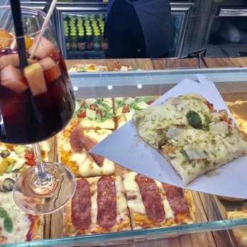 Trexento - This pizza though! SO GOOD! Also the best sangria I've had! - Wine Bars Near Me - Venezia, VE