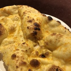 Shapla Tandoori Restaurant - Deliciously light and flaky - Garlic naan