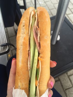 Bot Chien Saigon by null