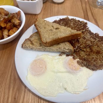 The Sleepy Rooster - Goetta and eggs! - New American Near Me - Chagrin Falls, Ohio The Sleepy Rooster - Goetta and eggs! - New American Near Me - Chagrin Falls, Ohio