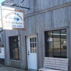 Kristi's Kitchen and White and Son Fish Market - front of restaurant