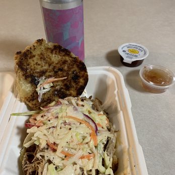 Smoked Biscuit - Q and slaw - Food Trucks Near Me Smoked Biscuit - Q and slaw - Food Trucks Near Me