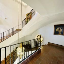 Hotel Monasterio - Stairs