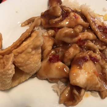 Great Wall - Peanut butter chicken - Chinese Near Me - Elkhorn, Nebraska