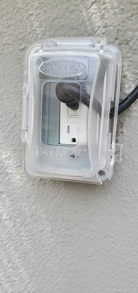 Slide of Moca Electric