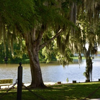 Gather On Main - Gather on Main is located one block from lovely Bayou Teche, on the Cajun Coast in South Louisiana - Antiques Near Me - Franklin, Louisiana Gather On Main - Gather on Main is located one block from lovely Bayou Teche, on the Cajun Coast in South Louisiana - Antiques Near Me - Franklin, Louisiana