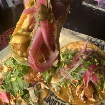 Talkin' Tacos New York - Bang Bang Shrimp Tacos - Tacos Near Me - New York, New York