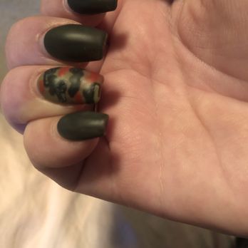 Blush Nail Spa - Nail Salons Near Me - Federal Way, Washington