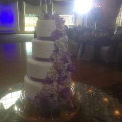 Gates Four Golf & Country Club - Beautiful cake