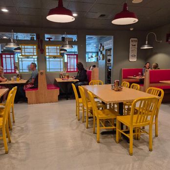 Two Chicks - Seating area - Breakfast & Brunch Near Me - Reno, Nevada