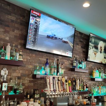 The Pub At 1802 - Bar area - Sports Bars Near Me - Fort Wayne, Indiana The Pub At 1802 - Bar area - Sports Bars Near Me - Fort Wayne, Indiana