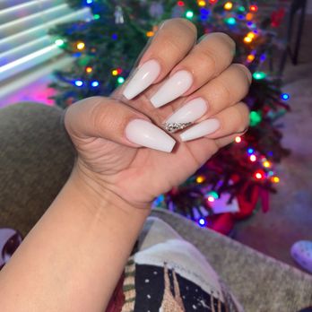 Vegas Nails - By tony - Nail Salons Near Me - Surprise, Arizona