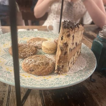Alice's Tea Cup - Mocha Cake & cookies - Breakfast & Brunch Near Me - New York, New York Alice's Tea Cup - Mocha Cake & cookies - Breakfast & Brunch Near Me - New York, New York