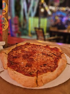 Tony's Pizzaria by null