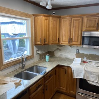 Streak Geek - Removed backsplash prior to painting. - Window Washing Near Me Streak Geek - Removed backsplash prior to painting. - Window Washing Near Me