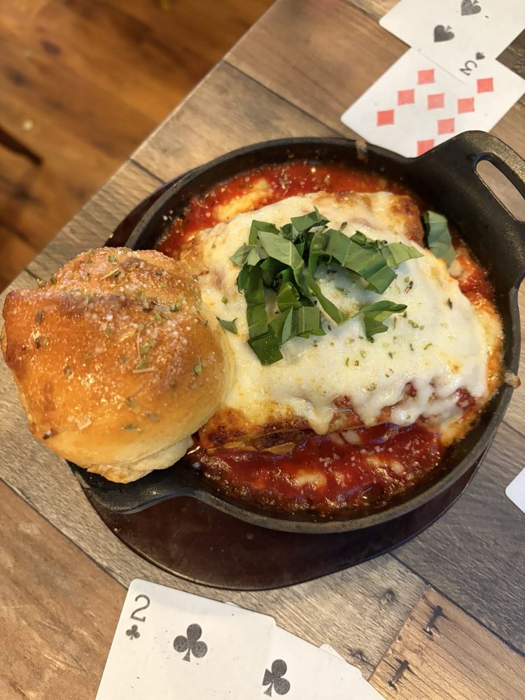 Food from Papalino's Pizza