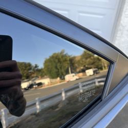 Al's Window Tinting - Another window with a 1/4"+ gap, other side is not like this