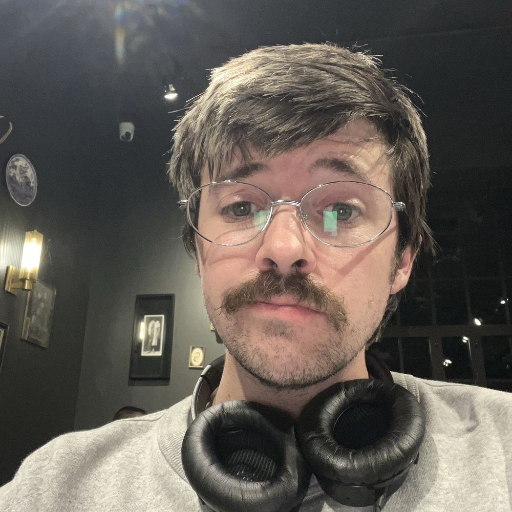 Hexe Coffee - This is how I postured as I sat! - Coffee & Tea Near Me - Chicago, Illinois