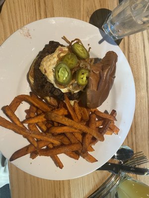 Aubrey's Hixson by null