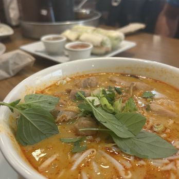 Champa Garden - #29 (M) [ Lao's Vermicelli - Kaow Poont] - Thai Near Me - Redding, California