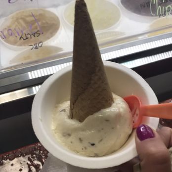 The Charmery Hampden - Baklava ice cream - Ice Cream & Frozen Yogurt Near Me - Baltimore, Maryland The Charmery Hampden - Baklava ice cream - Ice Cream & Frozen Yogurt Near Me - Baltimore, Maryland