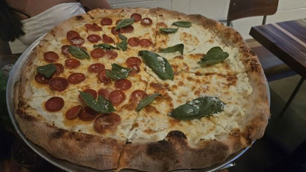 Tutti Pizza by null