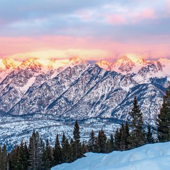 Purgatory Resort - Purgatory Resort.  Alpen glow on nearby Grizzly Peak. - Resorts Near Me - Durango, Colorado