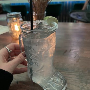 Gold Coast Social - Ranch water - Southern Near Me - Chicago, Illinois