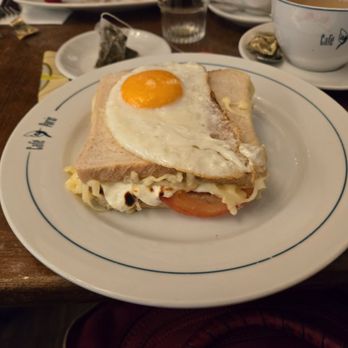 Café Paris - Madam Croque - Bistros Near Me - Hamburg, HH