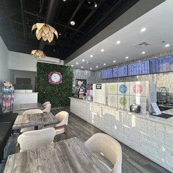Mr Chi Boba Tea - Seating area - Bubble Tea Near Me - Las Vegas, Nevada