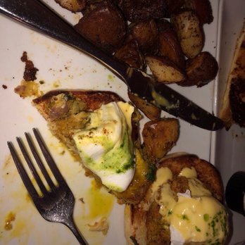 Bistro781 - Crab cake Benedict - Breakfast & Brunch Near Me - Waltham, Massachusetts