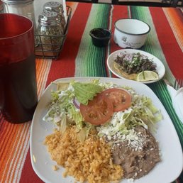 Enchiladas De Mole Enchiladas De Mole