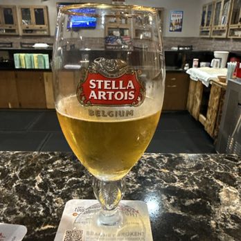 Pete's Place - Yes the proper glassware even! - Burgers Near Me - Dighton, Kansas Pete's Place - Yes the proper glassware even! - Burgers Near Me - Dighton, Kansas