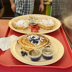 Bryant's Breakfast - Order of Pancakes and French Toast