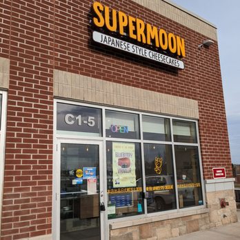 Supermoon Japanese Style Cheesecakes - Storefront - Desserts Near Me - Newmarket, Ontario