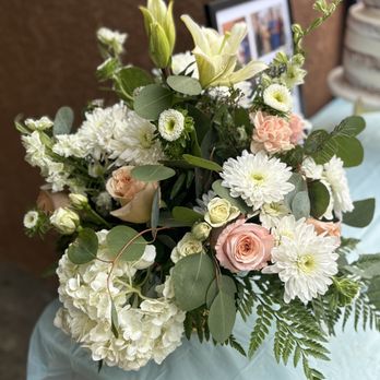 Olivas Flowers - Florists Near Me - Bell, California