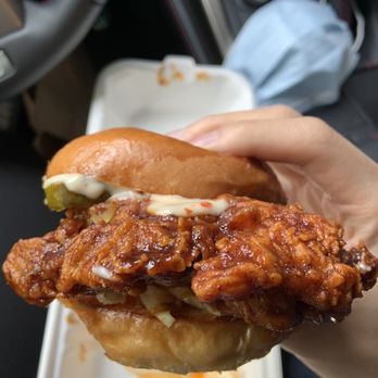 Chen Chens - Szechuan Nashville fried chicken sandwich - Chicken Shop Near Me - Toronto, Ontario