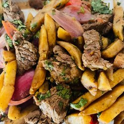 Lo'roko Pupuseria & Grill - Lomo Saltado Criollo!!