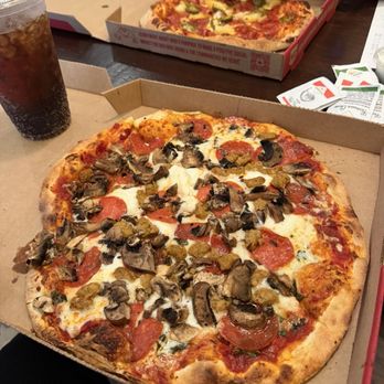 MOD Pizza - Pepperoni xtra xtra mushrooms and spicy chicken, wifey got xtra pepperoni jalapeno and pineapple - Pizza Near Me - Downey, California MOD Pizza - Pepperoni xtra xtra mushrooms and spicy chicken, wifey got xtra pepperoni jalapeno and pineapple - Pizza Near Me - Downey, California